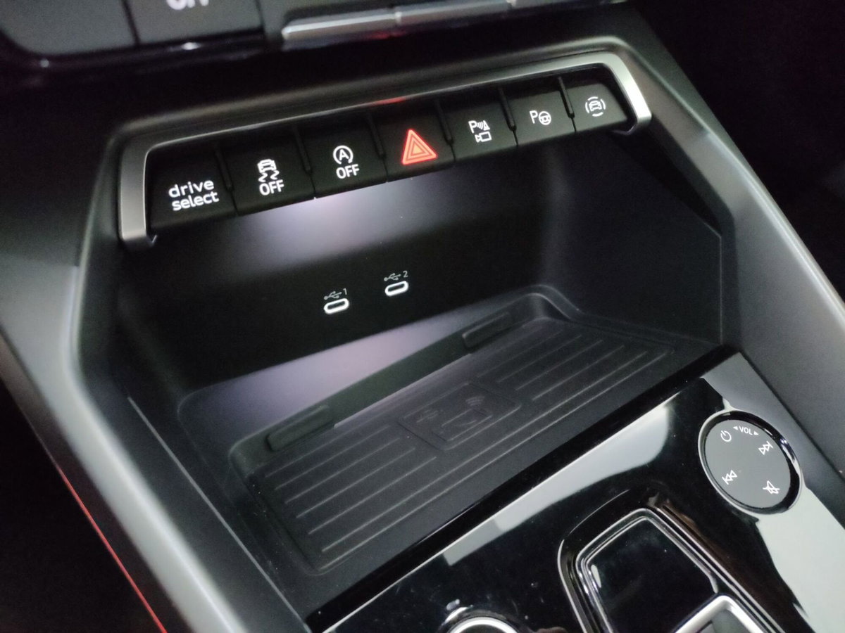 Audi A3 Sportback 35 TDI S tronic S line edition (19)