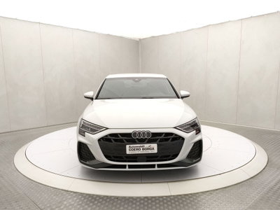 Audi A3 Sportback 35 TDI S tronic S line edition (2)