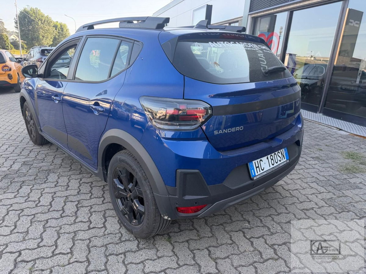 Dacia Sandero Stepway 1.2 Eco-G Extreme 120cv auto (3)