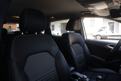 Mercedes-Benz Classe B 180 d Sport (6)