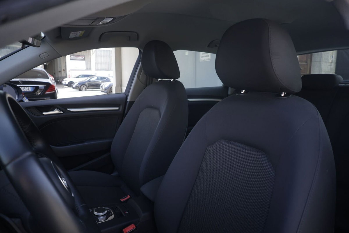 Audi A3 Sportback 30 TDI S tronic Admired (17)