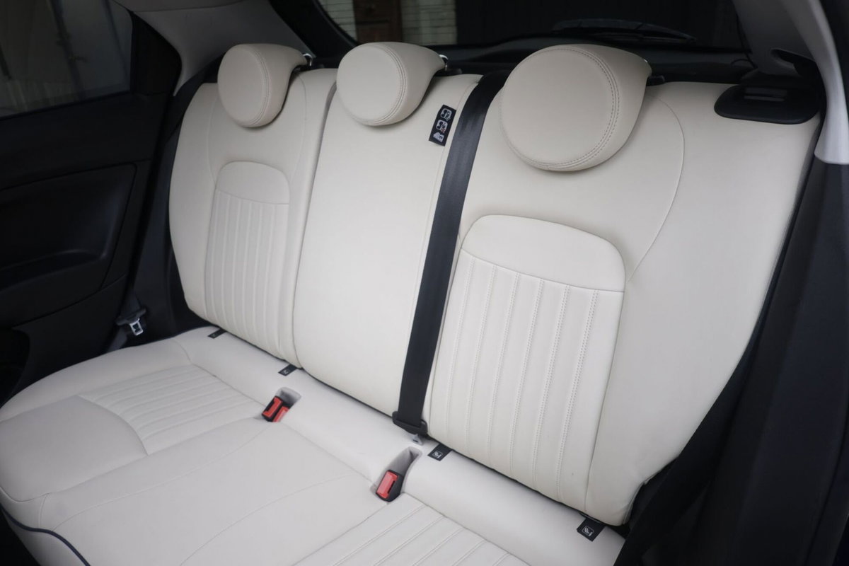 Fiat 500X 1.3 T4 150 CV DCT Yacht Club Capri (4)