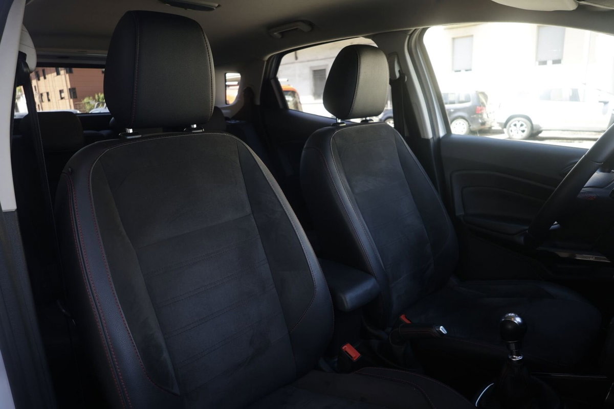 Ford EcoSport 1.0 EcoBoost 125 CV Start&Stop ST-Line (6)