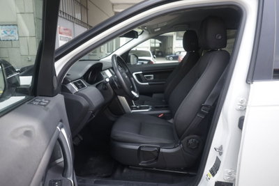 Land Rover Discovery Sport 2.0 TD4 150 CV Pure (18)