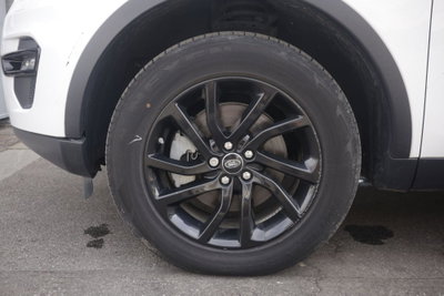 Land Rover Discovery Sport 2.0 TD4 150 CV Pure (5)