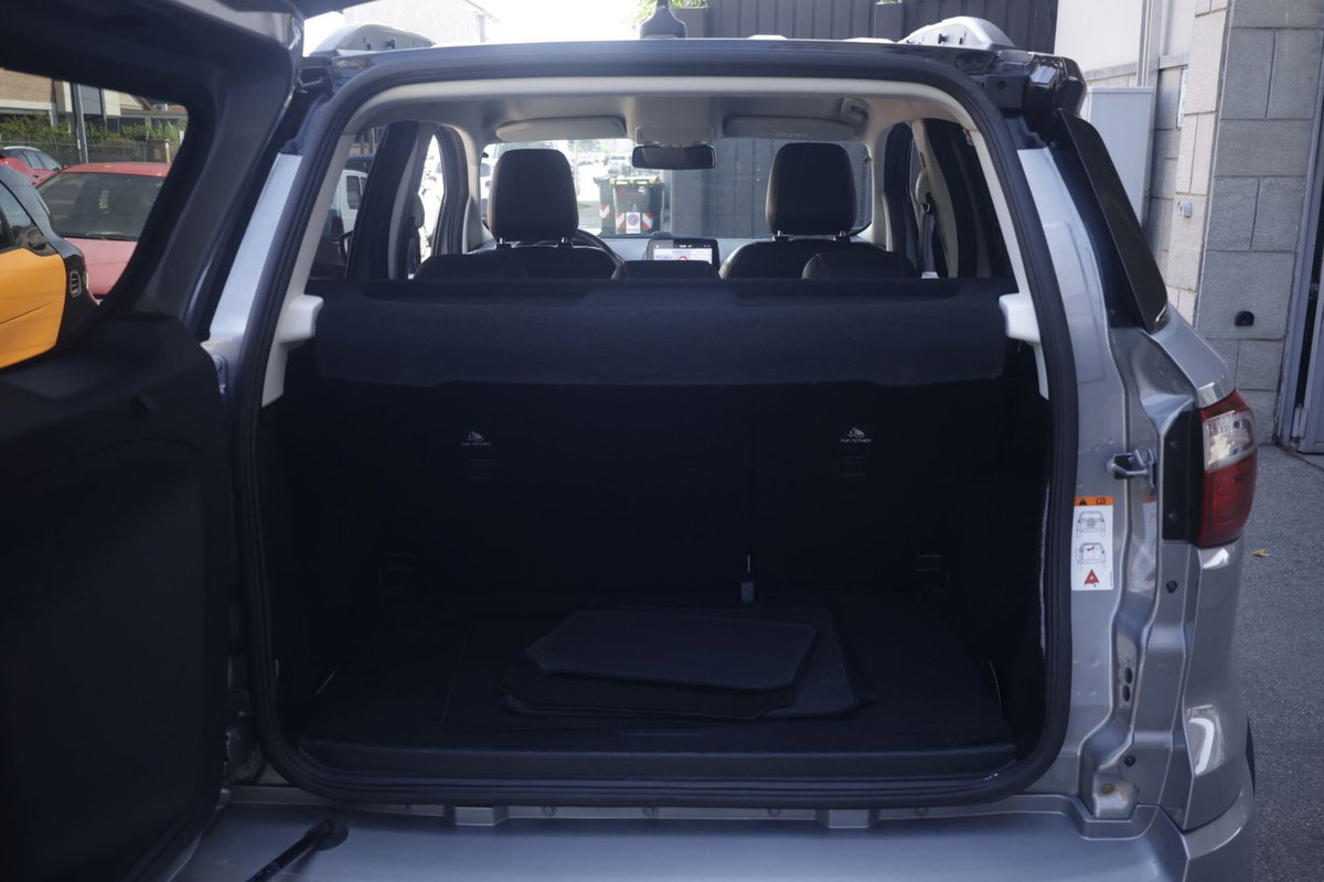 Ford EcoSport 1.0 EcoBoost 125 CV Start&Stop ST-Line (18)