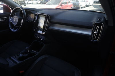 Volvo XC40 D3 AWD Geartronic R-design (10)