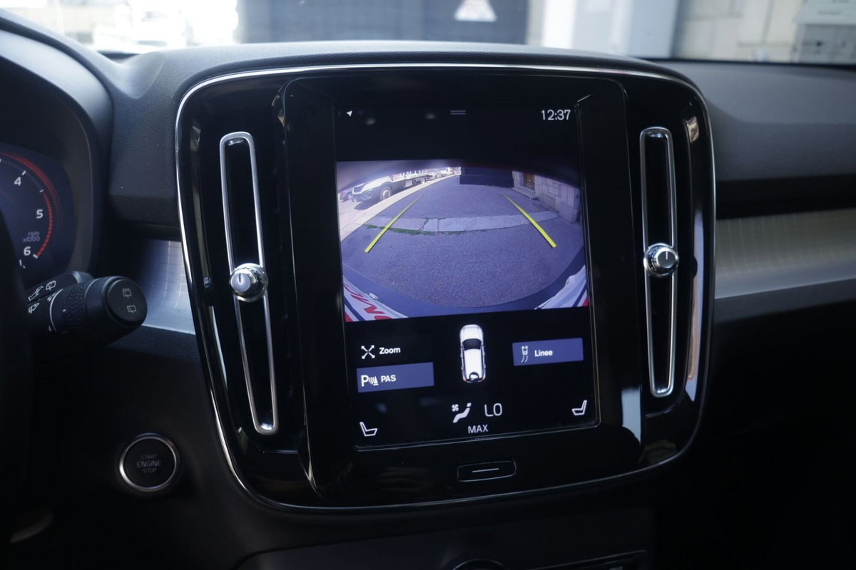 Volvo XC40 D3 AWD Geartronic R-design (8)