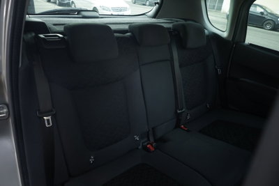 Peugeot 3008 1.6 e-HDi 115CV ETG6 Stop&Start Allure (13)