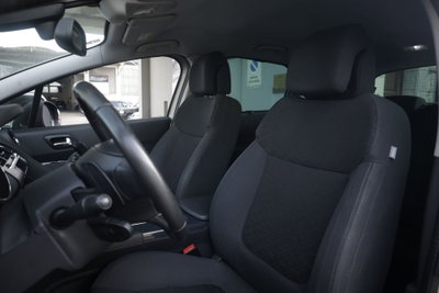 Peugeot 3008 1.6 e-HDi 115CV ETG6 Stop&Start Allure (17)