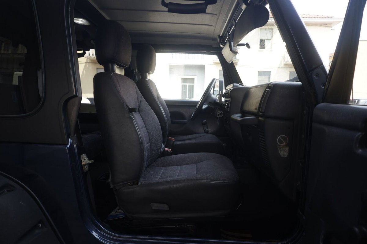 Jeep Wrangler 4.0 cat Connection (8)