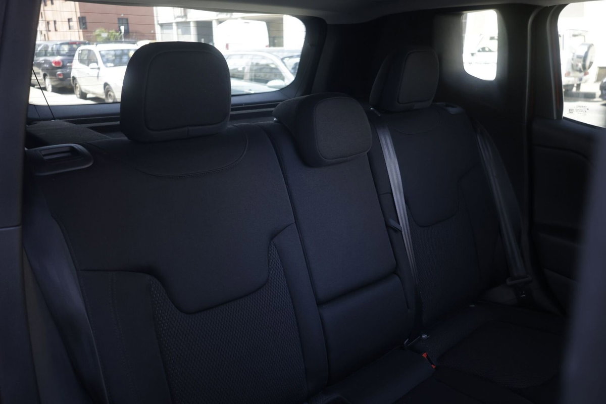 Jeep Renegade 1.0 T3 Limited (12)