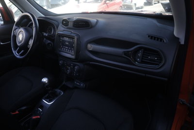 Jeep Renegade 1.0 T3 Limited (8)