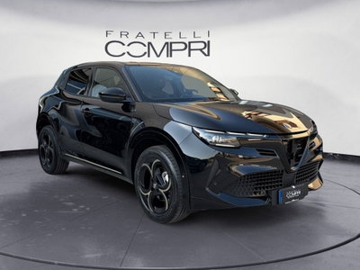 Alfa Romeo Junior 1.2 ibrida Q4 Intensa 145cv edct6 (2)