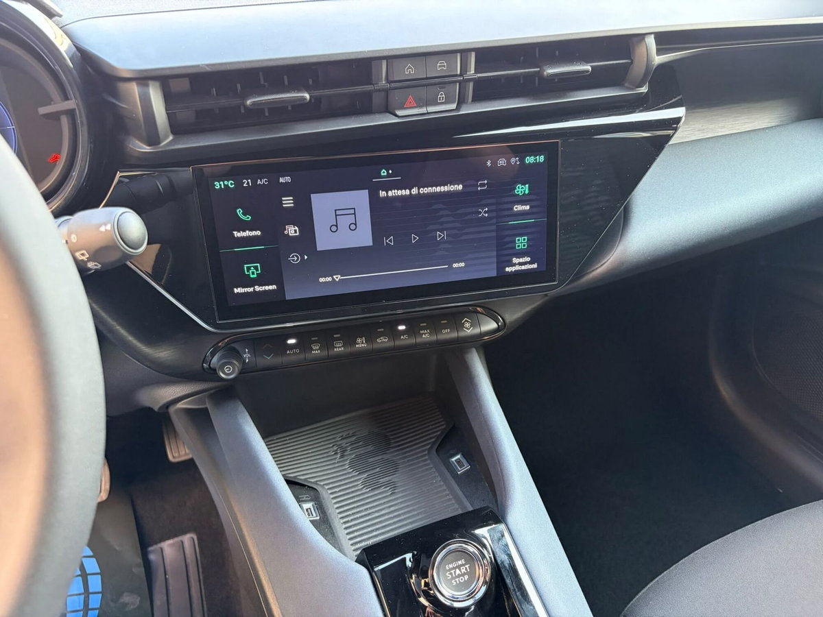 Alfa Romeo Junior 1.2 ibrida 145cv edct6 (12)