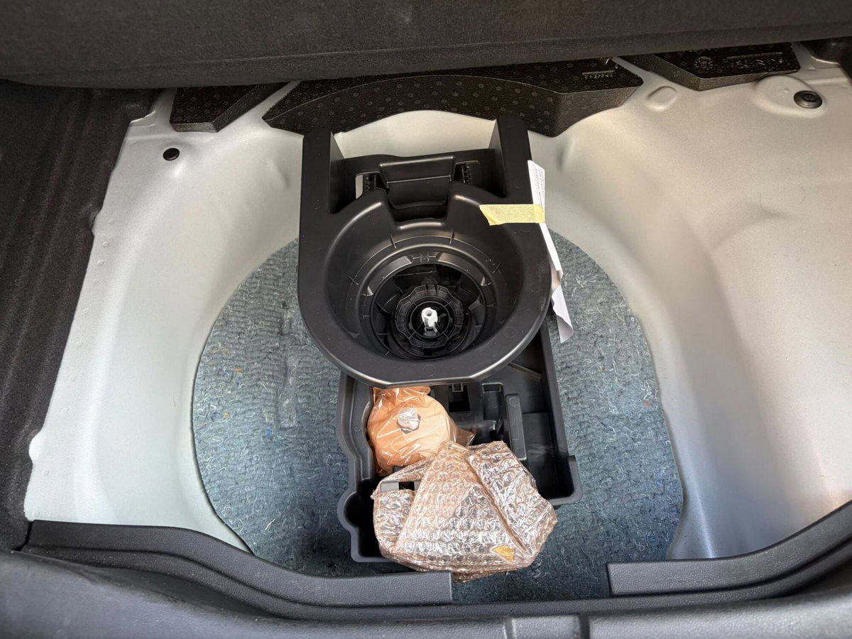 Alfa Romeo Junior 1.2 ibrida 145cv edct6 (7)