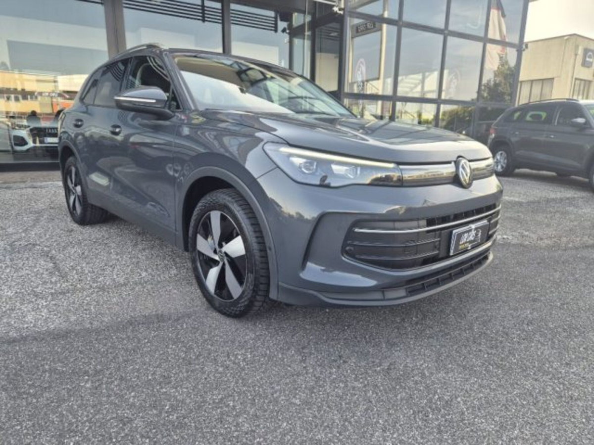 Volkswagen Tiguan 1.5 tsi ehybrid Edition 204cv dsg (2)