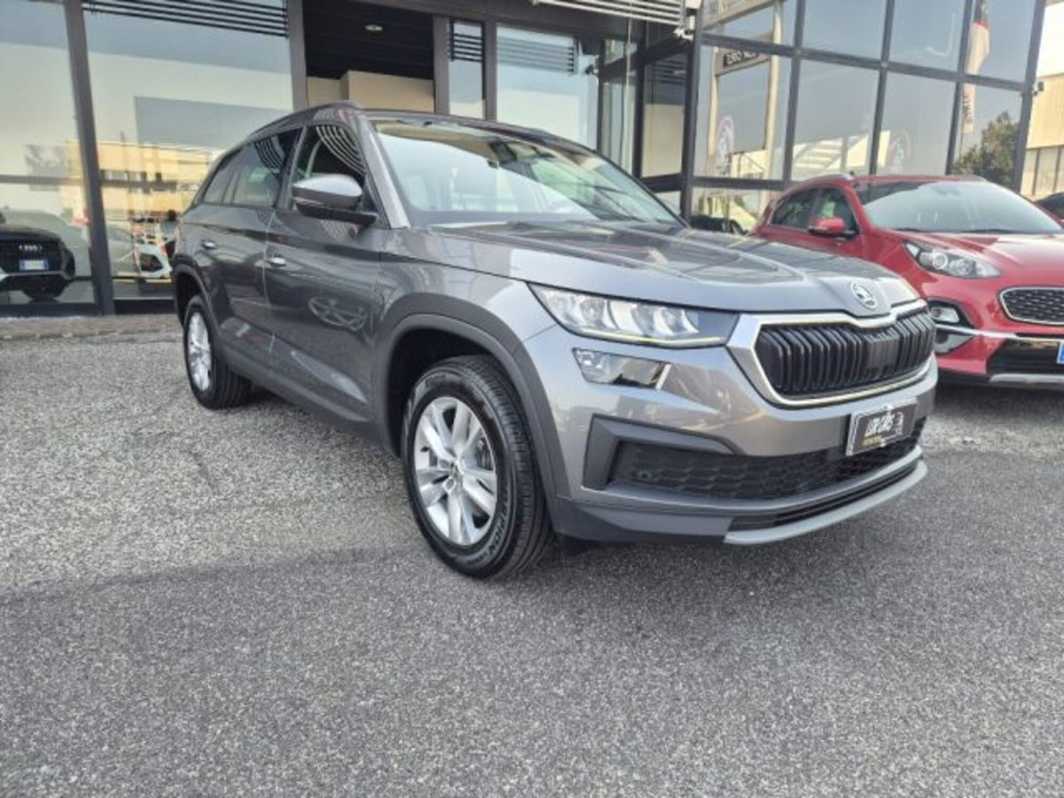 Skoda Kodiaq 2.0 TDI EVO SCR 4x4 DSG 7 posti Style (3)