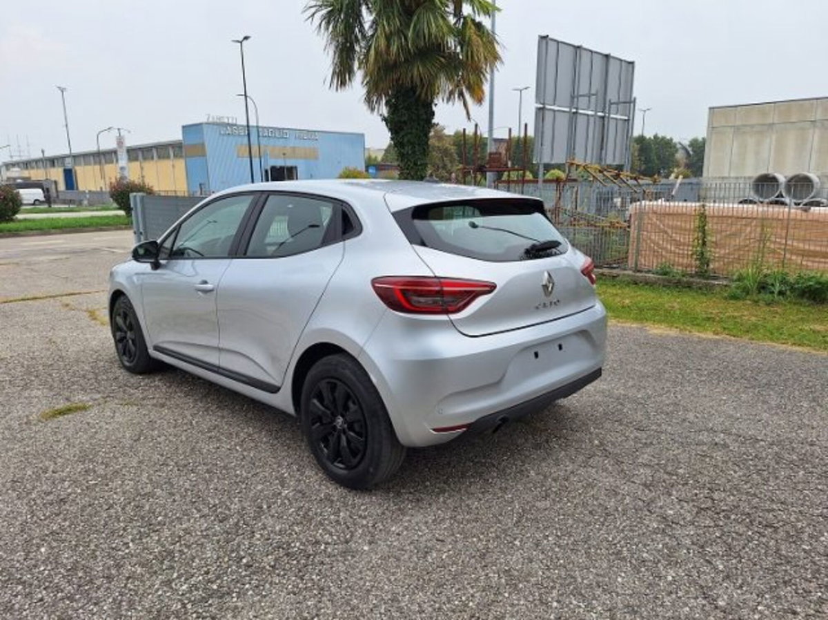 Renault Clio TCe 100 CV 5 porte Life (3)