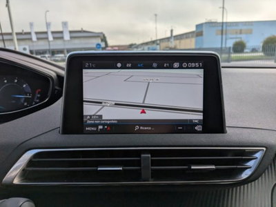 Peugeot 3008 PureTech Turbo 130 S&S EAT8 GT (5)
