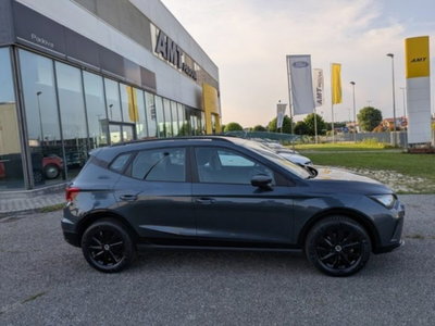 SEAT Arona 1.0 EcoTSI Black Edition (2)