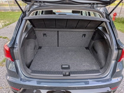 SEAT Arona 1.0 EcoTSI Black Edition (5)