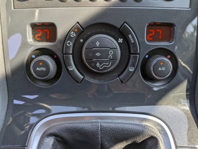 Peugeot 5008 BlueHDi 120 S&S Active (4)