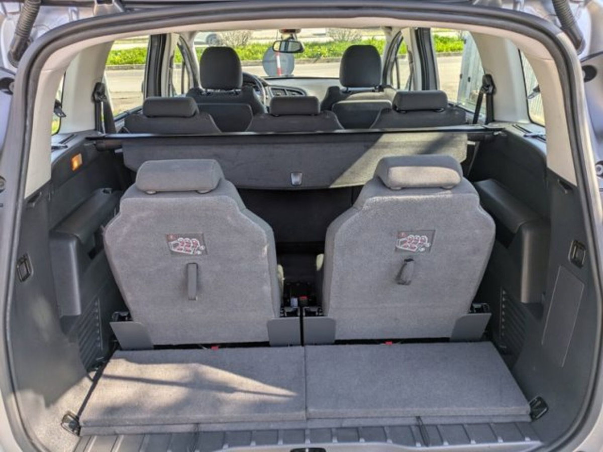 Peugeot 5008 BlueHDi 120 S&S Active (5)