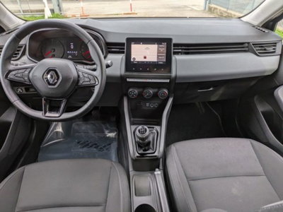 Renault Clio 1.0 tce Techno Gpl 100cv (3)