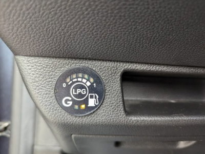 Renault Clio 1.0 tce Techno Gpl 100cv (9)