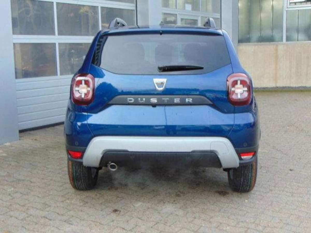 Dacia Duster 1.0 TCe 100 CV ECO-G 4x2 15th Anniversary (5)