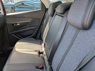 Peugeot 3008 PureTech Turbo 130 S&S EAT8 Allure (10)