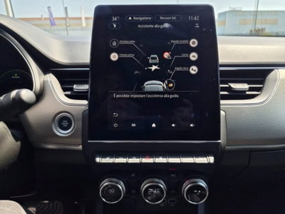 Renault Arkana Hybrid E-Tech 145 CV Techno (12)