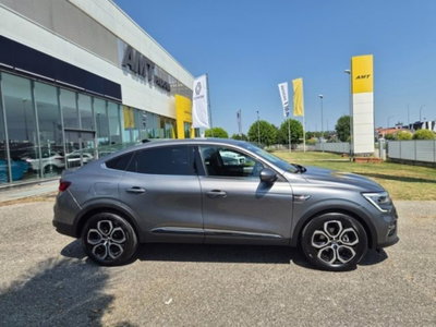 Renault Arkana Hybrid E-Tech 145 CV Techno (2)
