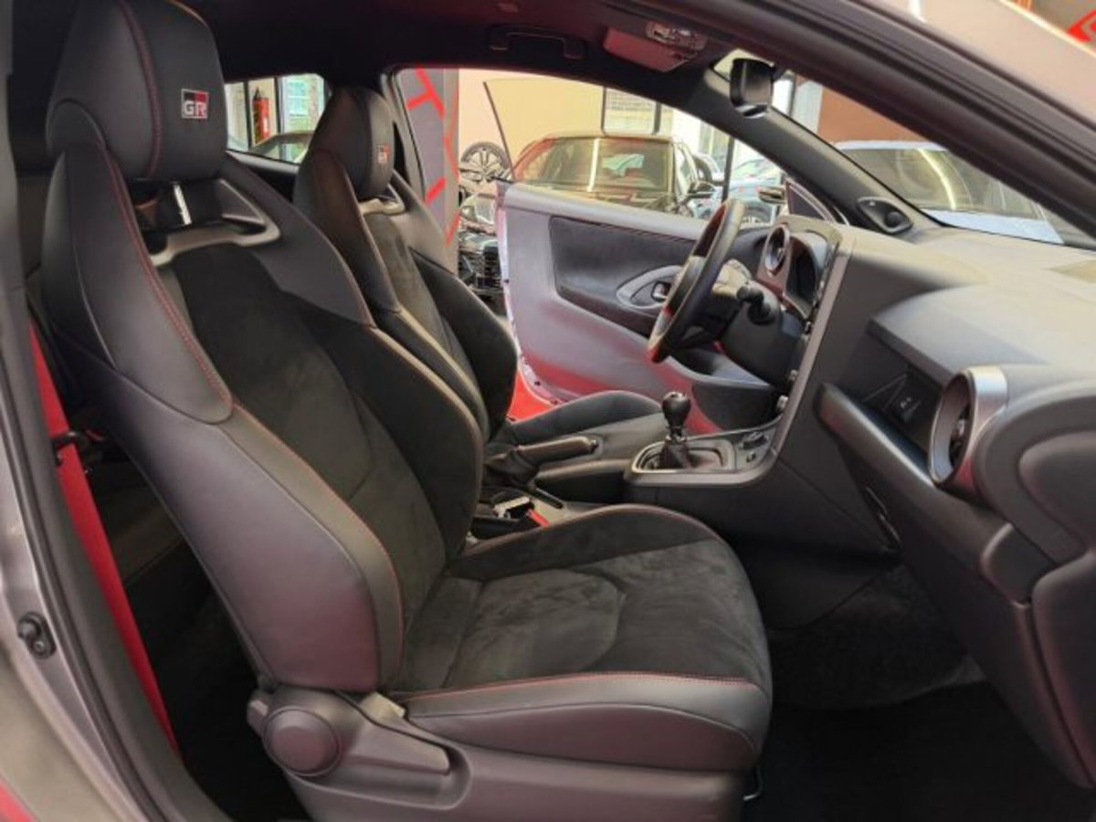 Toyota GR Yaris 1.6 Circuit imt-6 (12)