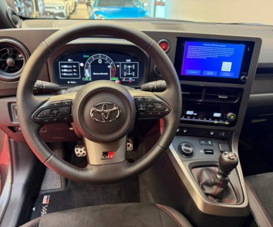 Toyota GR Yaris 1.6 Circuit imt-6 (8)