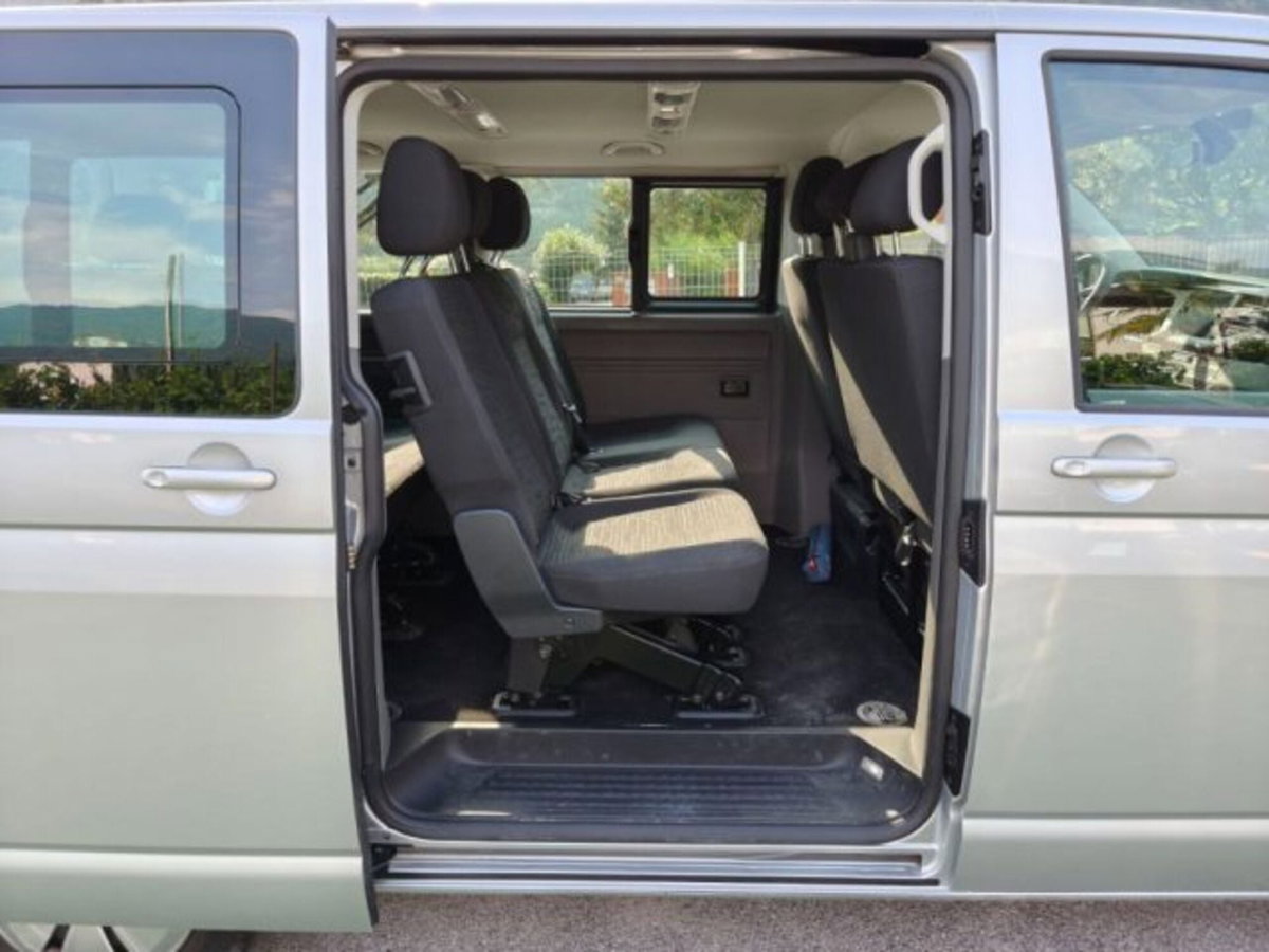 Volkswagen Veicoli Commerciali Caravelle 2.0 TDI 150CV DSG PC Comfortline (15)