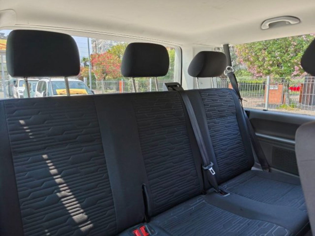 Volkswagen Veicoli Commerciali Caravelle 2.0 TDI 150CV PC Comfortline (15)