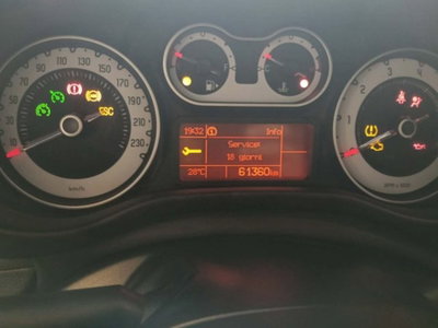 Fiat 500L 1.4 95 CV Lounge (12)