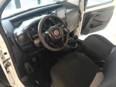 Fiat Fiorino 1.4 8V Combi Semi (11)