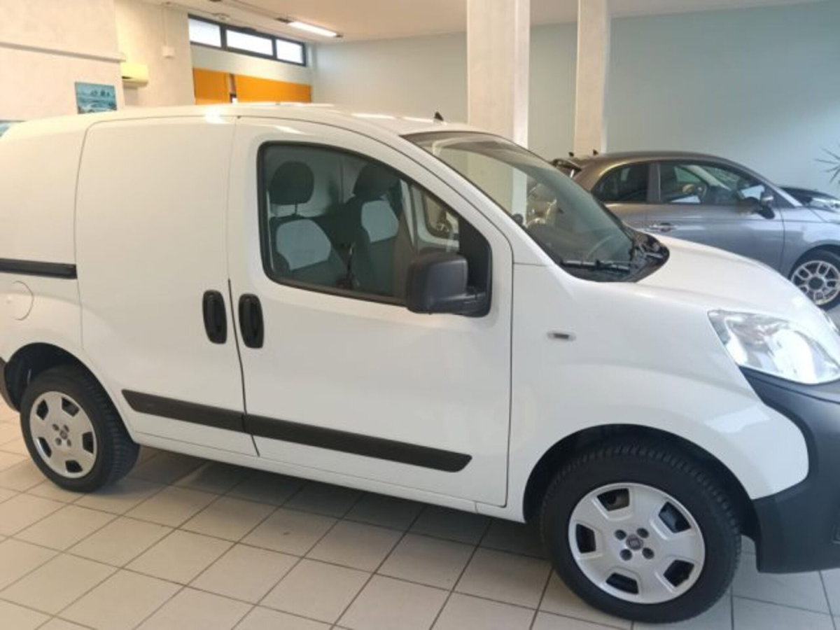 Fiat Fiorino 1.4 8V Combi Semi (4)