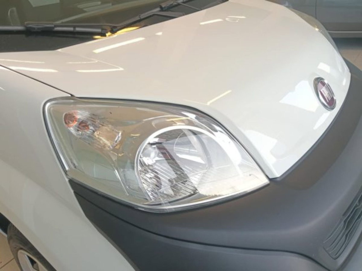 Fiat Fiorino 1.4 8V Combi Semi (7)