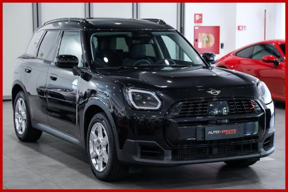 MINI Mini Countryman E Favoured (3)