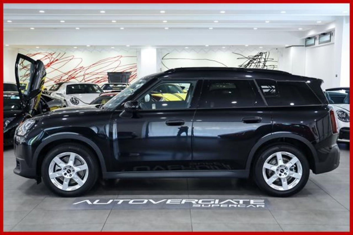 MINI Mini Countryman E Favoured (4)