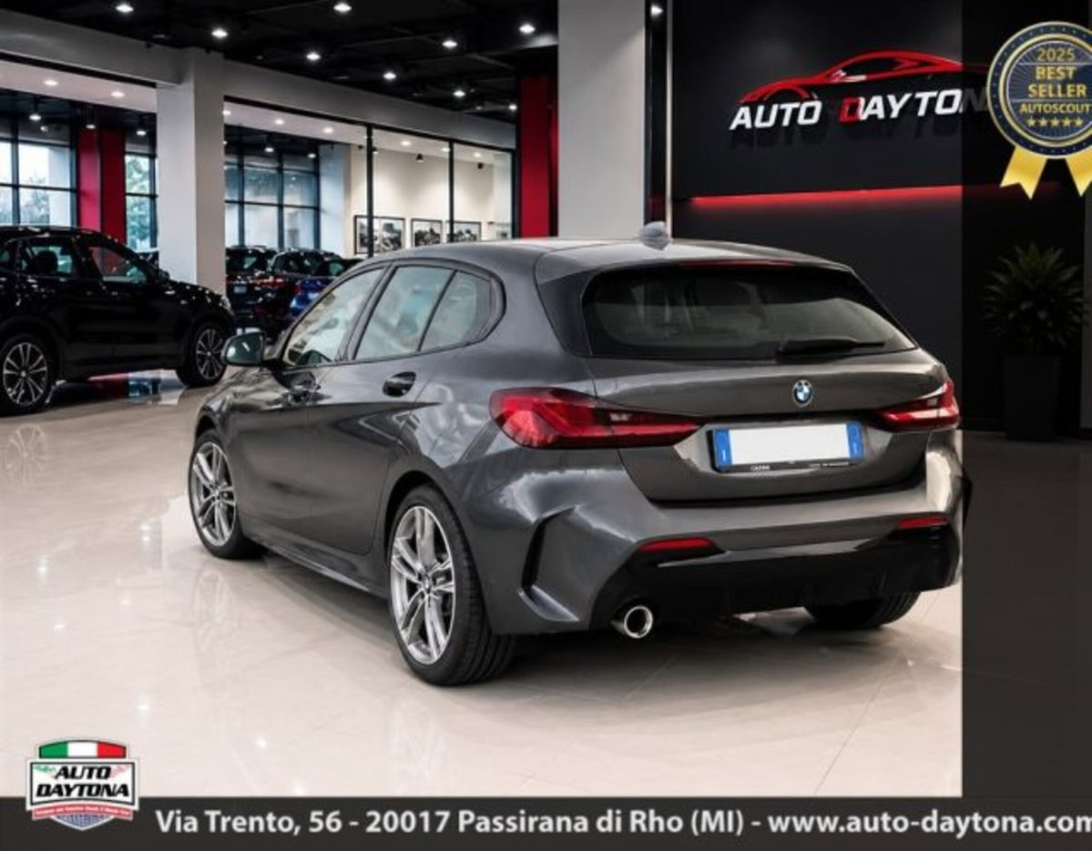 BMW Serie 1 116d 2.0 116CV cat 5 porte Attiva DPF (2)