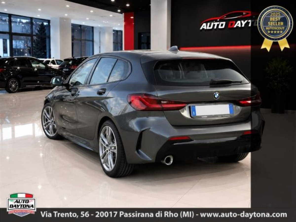 BMW Serie 1 116d 2.0 116CV cat 5 porte Attiva DPF (3)