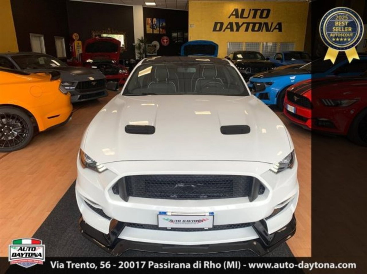 Ford Mustang Coupé Fastback 2.3 EcoBoost (2)