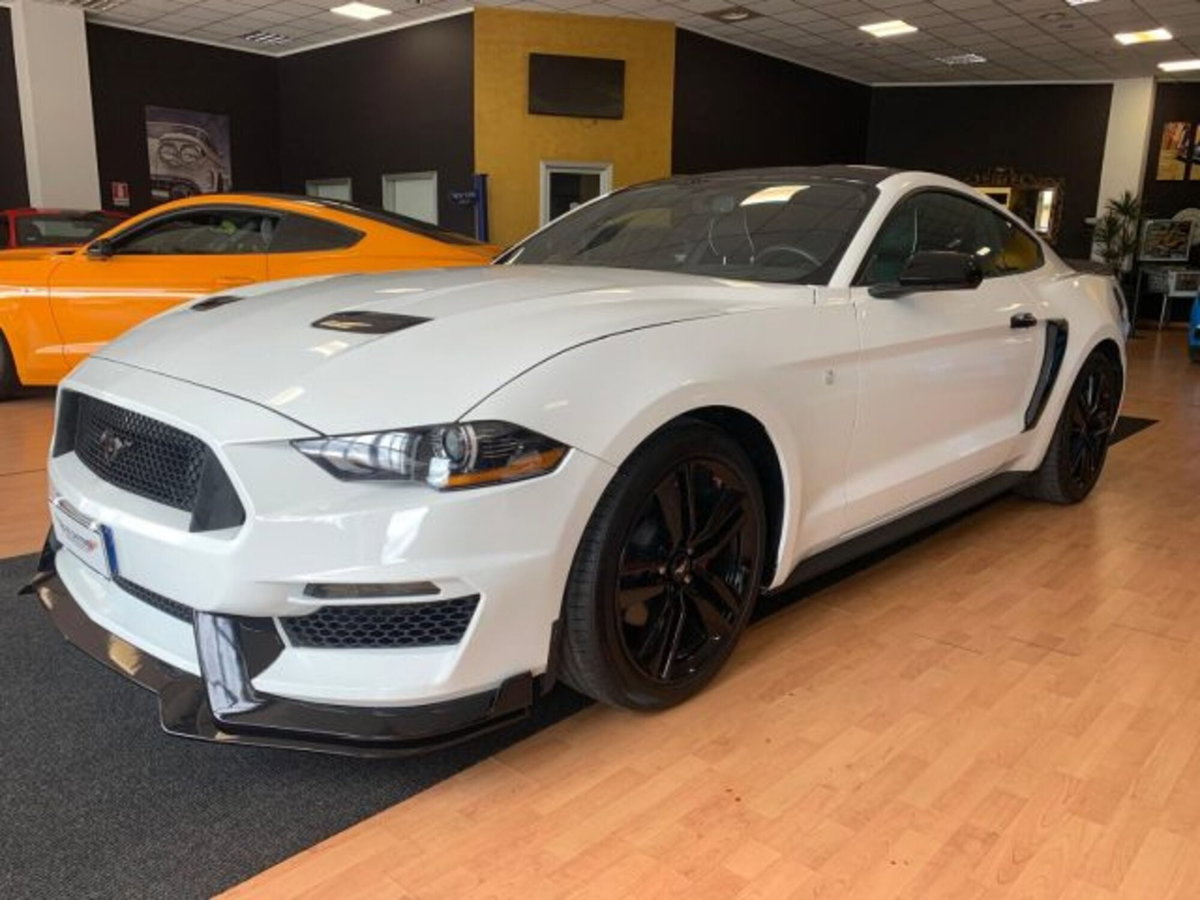 Ford Mustang Coupé Fastback 2.3 EcoBoost (3)
