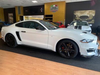 Ford Mustang Coupé Fastback 2.3 EcoBoost (5)