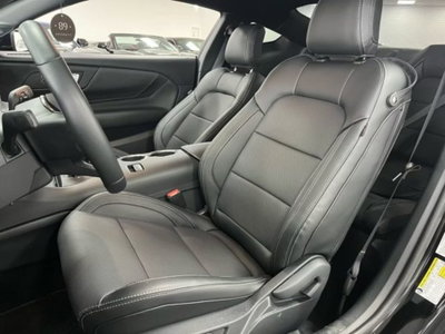 Ford Mustang Coupé Fastback 2.3 EcoBoost (10)